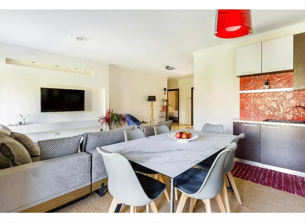 Double A Luxury Apartment Soluň